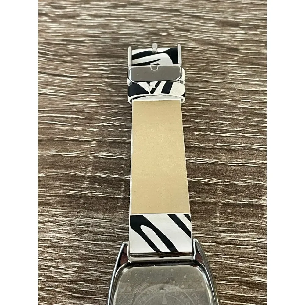 Mickey Mouse Disney Zebra Print Crystal‎ Analog Women’s Petite Wrist Watch 8”